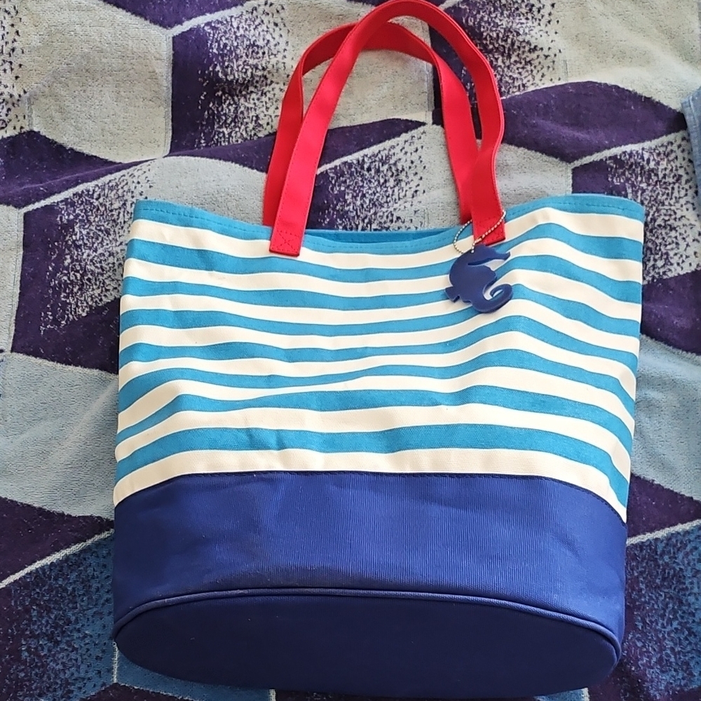 Beach Tote ❤️🤍💙 NWOT